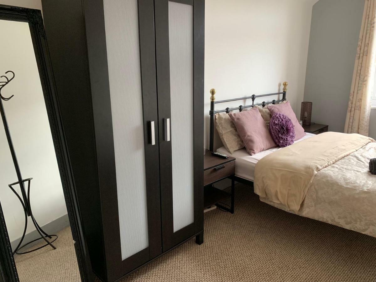 Fuller Rooms Kettering Esterno foto